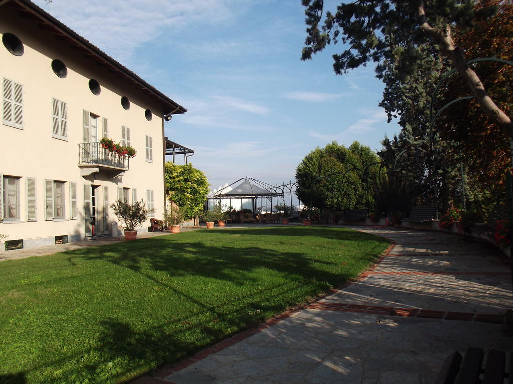 Locanda Del Boscogrande Montegrosso d'Asti Luaran gambar