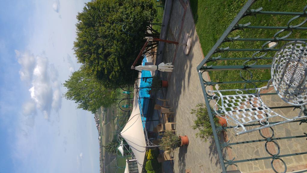 Locanda Del Boscogrande Montegrosso d'Asti Luaran gambar