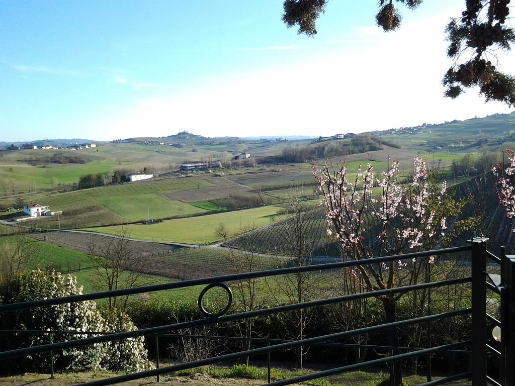 Locanda Del Boscogrande Montegrosso d'Asti Luaran gambar