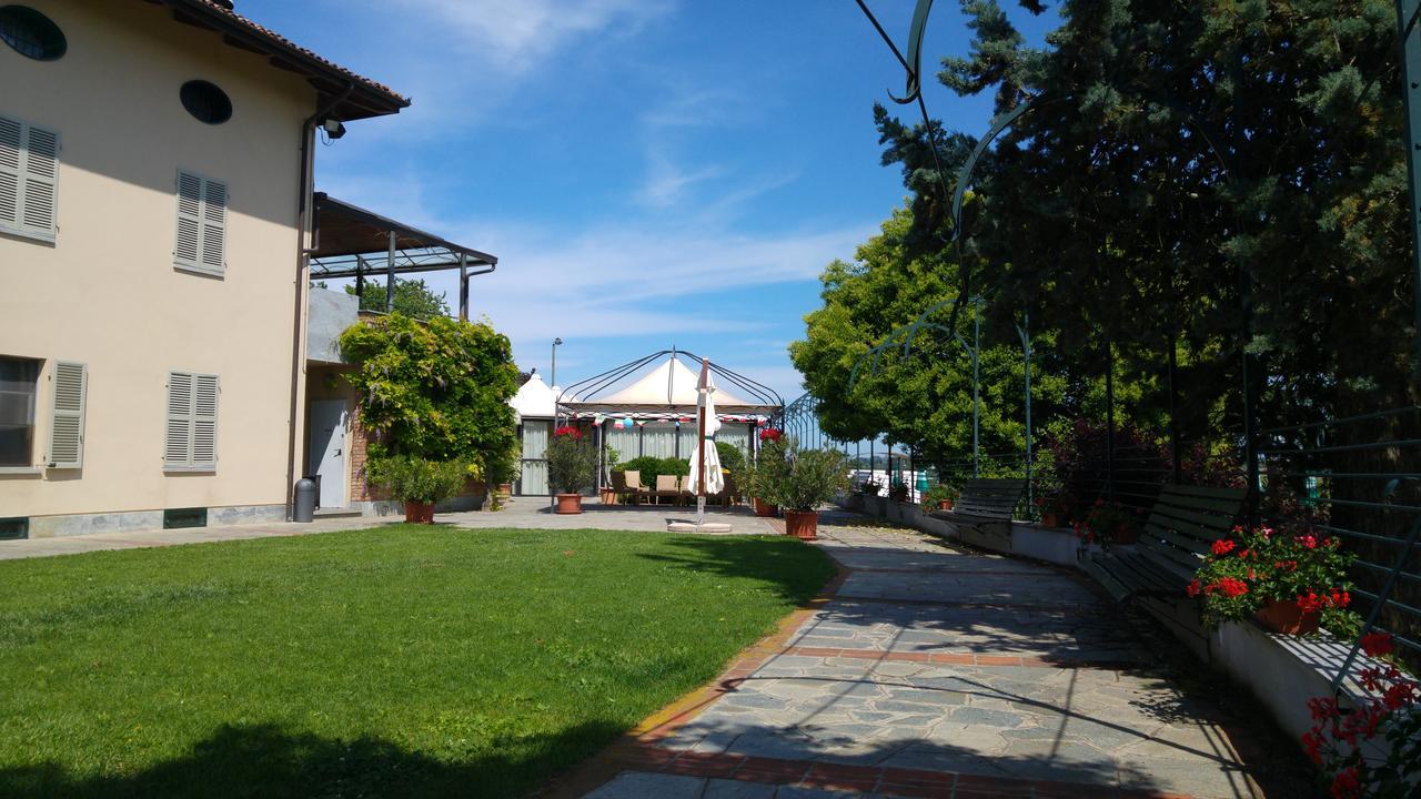 Locanda Del Boscogrande Montegrosso d'Asti Luaran gambar