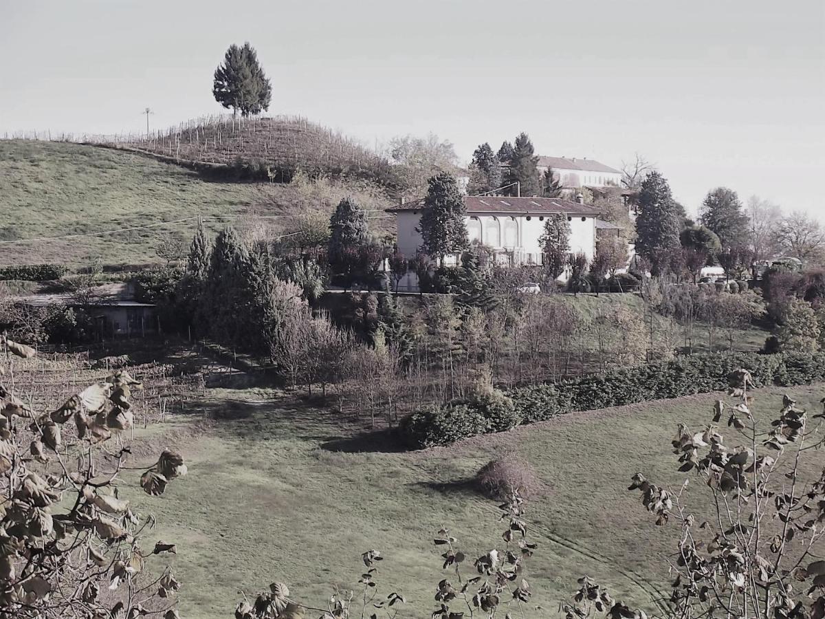 Locanda Del Boscogrande Montegrosso d'Asti Luaran gambar